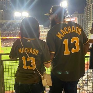 Meet your Posher, Hector